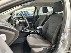 Ford Focus thumbnail 6