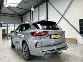 Ford Kuga thumbnail 2