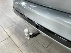 Ford Kuga thumbnail 5