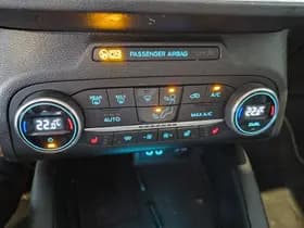 Ford Focus thumbnail 14