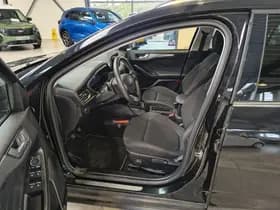 Ford Focus thumbnail 6