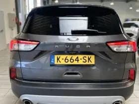 Ford Kuga 1.5 EcoBoost Titanium thumbnail 3