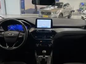 Ford Kuga 1.5 EcoBoost Titanium thumbnail 8