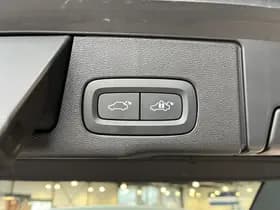 Volvo XC60 2.0 T6 Plug-in hybrid 350 pk AWD Core Bright thumbnail 21