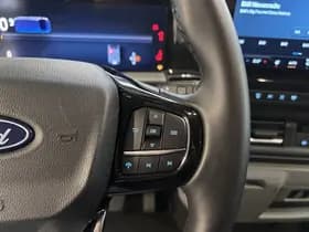 Ford Tourneo Custom Titanium X 340 2.5 PHEV 233 pk L2 9 persoons thumbnail 11