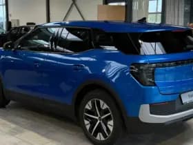 Ford Explorer Extended Range RWD 286 pk 77 kWh thumbnail 3