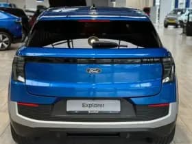 Ford Explorer Extended Range RWD 286 pk 77 kWh thumbnail 4