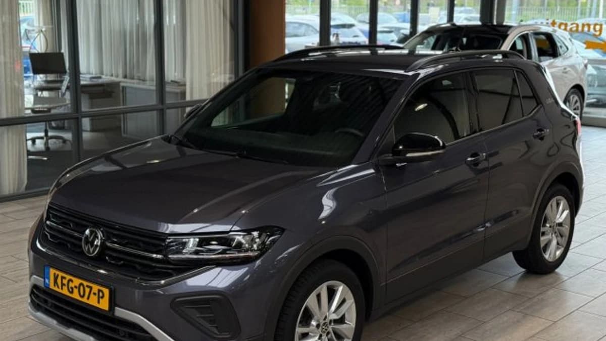 Volkswagen T-Cross — foto 1