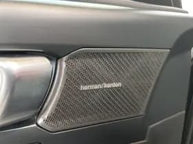 Volvo XC40 1.5 T4 211 pk Plug-in hybrid Plus Bright thumbnail 19