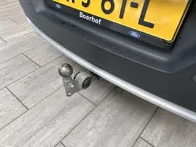 Volvo XC40 1.5 T4 211 pk Plug-in hybrid Plus Bright thumbnail 6