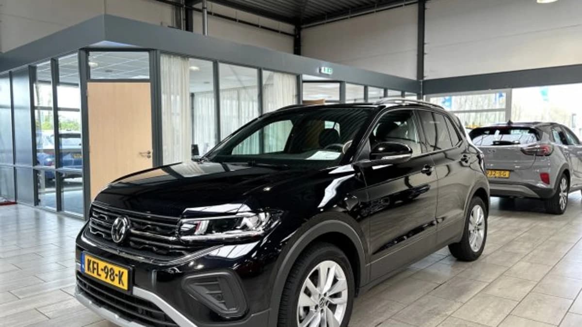 Volkswagen T-Cross — foto 1