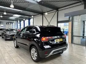 Volkswagen T-Cross thumbnail 3