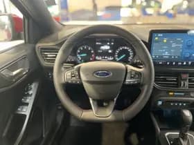 Ford Focus thumbnail 13