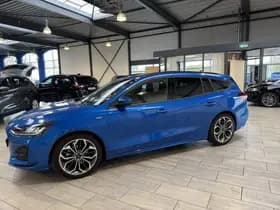 Ford Focus thumbnail 2