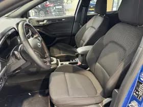 Ford Focus thumbnail 11