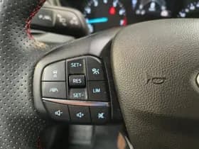 Ford Focus thumbnail 16