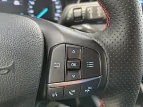 Ford Focus thumbnail 17