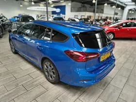 Ford Focus thumbnail 4