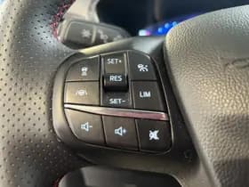 Ford Kuga thumbnail 19