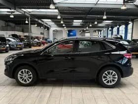 Ford Kuga thumbnail 2