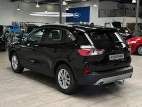 Ford Kuga thumbnail 3