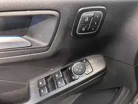 Ford Kuga thumbnail 22