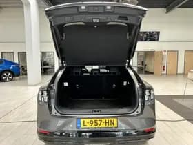 Ford Mustang Mach-E thumbnail 33