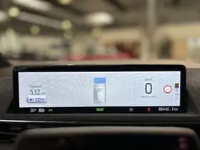 Ford Mustang Mach-E thumbnail 10