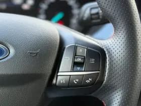 Ford Focus Wagon Hybrid 125pk ST Line thumbnail 15