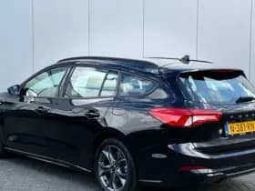 Ford Focus Wagon Hybrid 125pk ST Line thumbnail 5