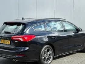 Ford Focus Wagon Hybrid 125pk ST Line thumbnail 7