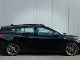 Ford Focus Wagon Hybrid 125pk ST Line thumbnail 8