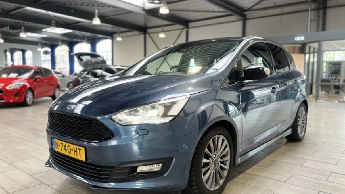 Ford C-Max — foto 1