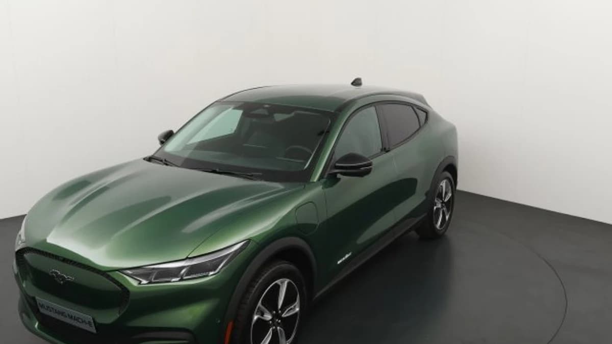 Ford Mustang Mach-E RWD 75 kWh — foto 1