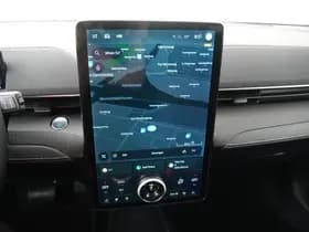 Ford Mustang Mach-E RWD 75 kWh thumbnail 17