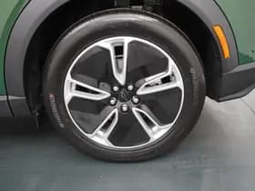 Ford Mustang Mach-E RWD 75 kWh thumbnail 20