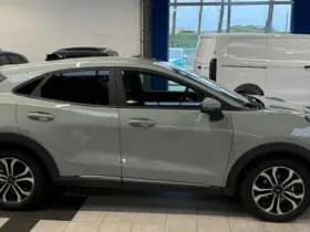 Ford Puma EcoBoost 155 pk Hybrid Titanium thumbnail 4