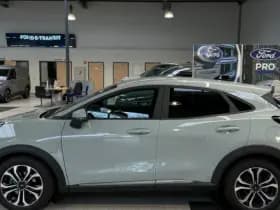 Ford Puma EcoBoost 155 pk Hybrid Titanium thumbnail 8