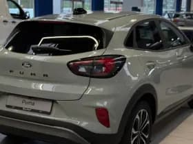 Ford Puma EcoBoost Hybrid 125pk Titanium thumbnail 5