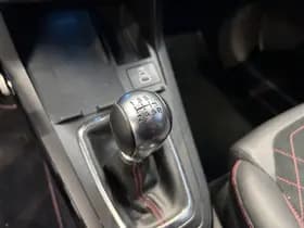 Ford Puma EcoBoost Hybrid 125 pk ST-Line X thumbnail 16