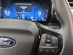 Ford Puma EcoBoost Hybrid 125 pk Titanium thumbnail 10