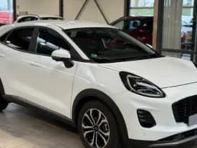 Ford Puma EcoBoost Hybrid 125pk Titanium thumbnail 3