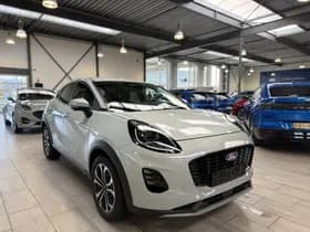 Ford Puma EcoBoost 155 pk Hybrid Titanium thumbnail 3