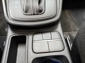 Ford Puma EcoBoost Hybrid 125pk Titanium thumbnail 12