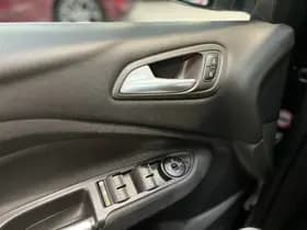 Ford C-Max thumbnail 20