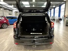 Ford C-Max thumbnail 5