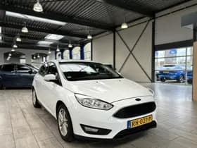 Ford Focus thumbnail 3