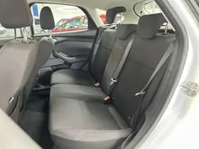 Ford Focus thumbnail 6