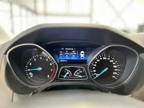 Ford Focus thumbnail 9