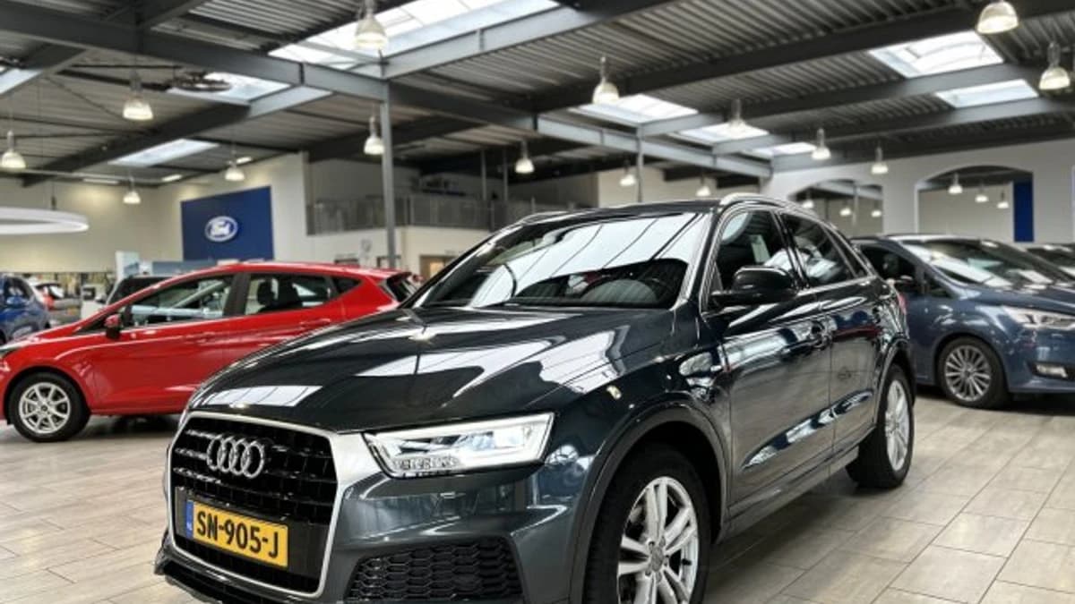 Audi Q3 — foto 1